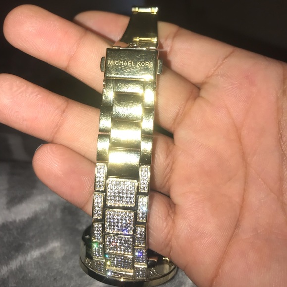 Michael Kors Watch - Picture 2 of 3